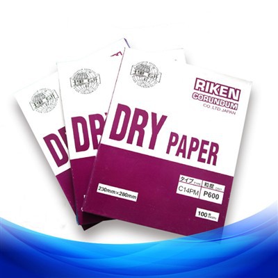 Páipéar greanála le haghaidh troscáin